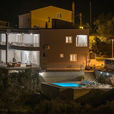 Villa Violeta With Amazing Sea View Макарска Экстерьер фото
