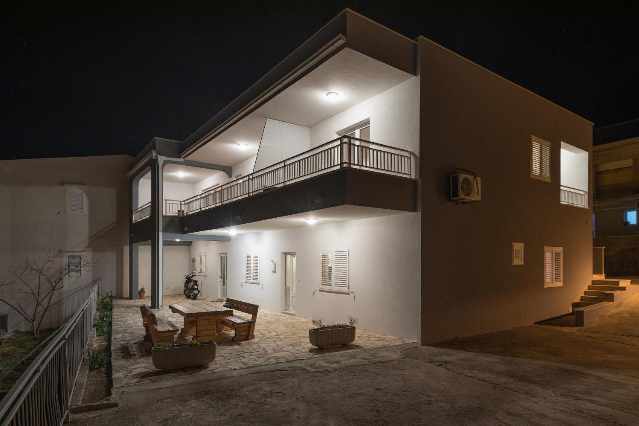 Villa Violeta With Amazing Sea View Макарска Экстерьер фото