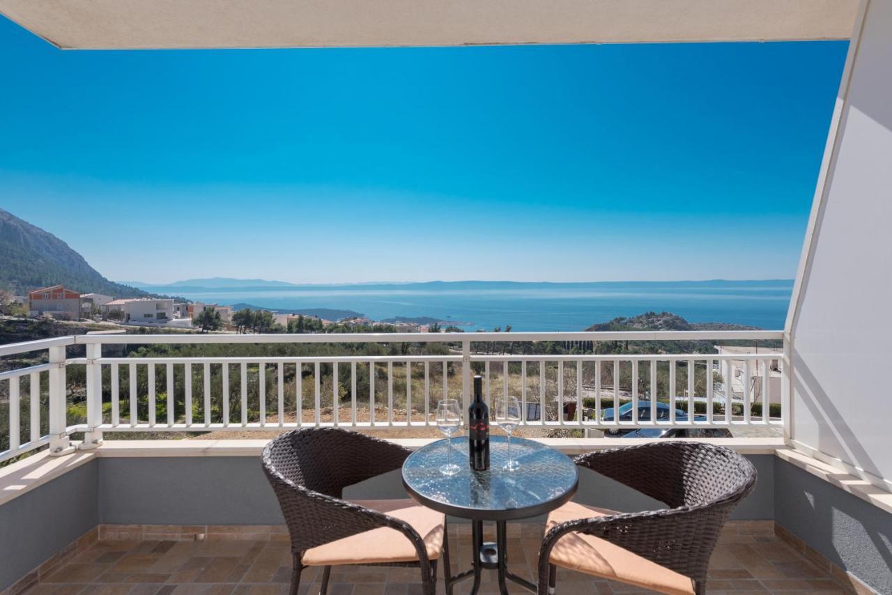 Villa Violeta With Amazing Sea View Макарска Экстерьер фото